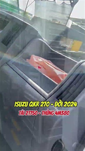 Isuzu QKR 270 - Tải 2t750 - Thùng 4m380 - Đời 2024. Xe lướt, odo chưa tới 30.000 km. Lh 0357.379.186