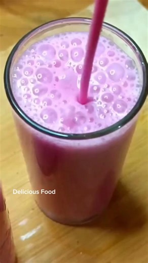 Strawberry milkshake recipe #foryou #youtubeshorts #viral #foryou #shorts
