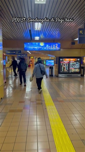 POV St. Gondangdia di Pagi hari #commuterline #krlcommuterline #publictransport #gondangdia