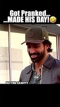 ☝️ FULL Piano Pranks videos here... 😂