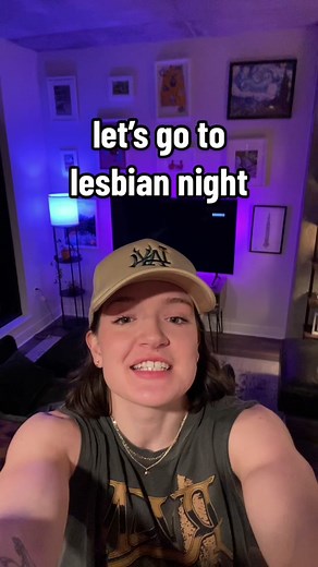 Lesbian Night Out: Claire Holt Room Tour
