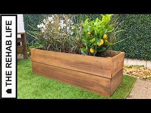 The Raised Garden Bed/Planter Box - Easy DIY Project!