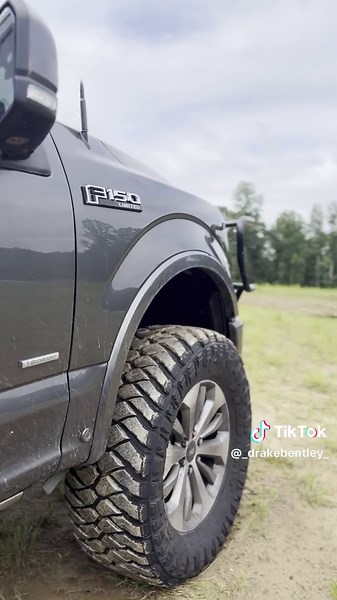 Drake Bentley on TikTok