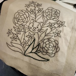 Stitching in Iceland with my Craftours group! craftours.com/tourcat/bonnie-hunter/ #quiltville #bonniekhunter #quilt #quilting #quilter | Quiltville