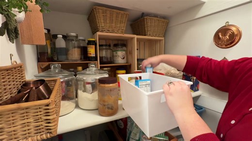 Everyone will be buying Dollar Tree bins when they see this brilliant idea!