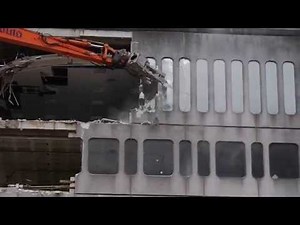 Metal Box building demolition, Reading, UK - Part 2