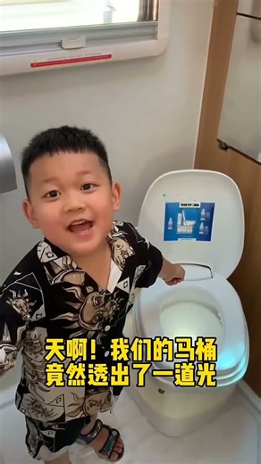 Thieves stole Chintu's bathroom tank 😂 | Carriage house wooden artist | #shortsfeed #viral