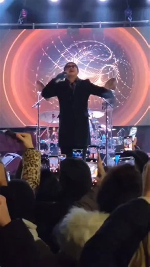 Tropico bend na Prazničnom trgu u Kruševcu.. #krusevacodjek #odjekkrusevac #tropicoband | Odjek.rs