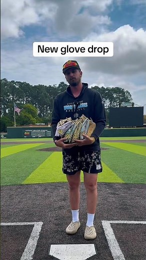 Best custom baseball gloves #custom #creative