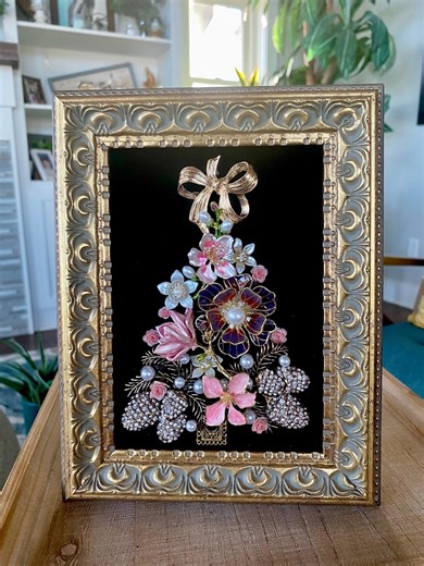 Lovely Jewelry Art Christmas Tree Framed 5”x7” - Etsy