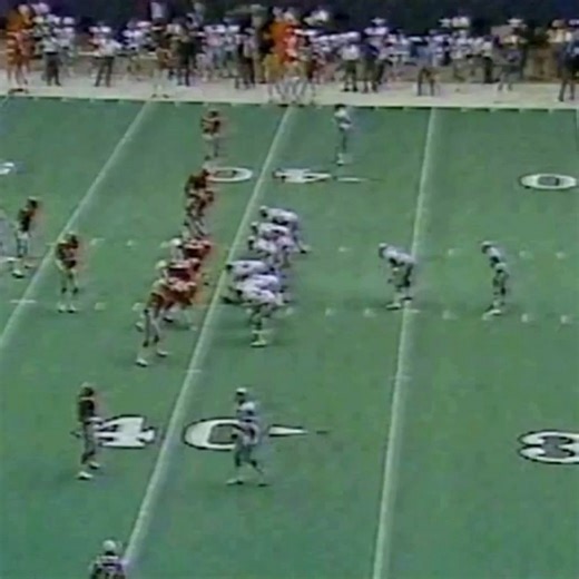 1985-10-27 Atlanta Falcons at Dallas Cowboys (Tony Dorsett 60-yard touchdown run) | On this day in Professional Football History