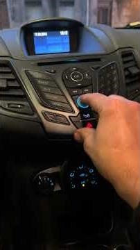 Como poner fecha en ford fiesta #automobile