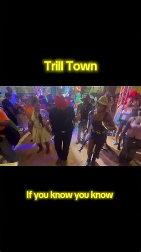 Bun B Trill Town at Houston Rodeo 🤠🔥 This crowd was a VIBE! #viraldancevideo #viralshort