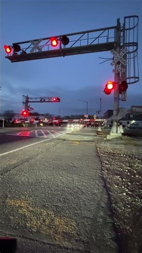 Brighton Street Railroad Crossing, Belmont MA #railfanning #railwaycrossing #trains #mbta