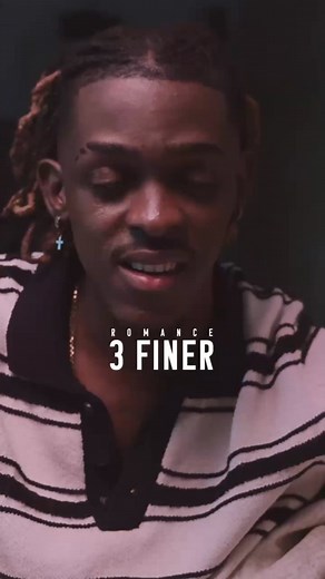 3 Finer decidiu inovar! Depois de gravar o último videoclipe no calor do bairro da Dira, agora apareceu no meio da neve pra lançamento da música “Romance”. O clima do vídeoclipe pode até estar congelado, mas a música vem quente e cheia de sentimento. O banger chega às plataformas nesta sexta-feira, 11 de abril, e promete tocar na alma de quem ainda acredita no amor (e também dos que só querem se tarraxar “Se é que vocês me entendem”😏). A música já é Top #1 na Dira antes do lançamento ✨🔥 | Same