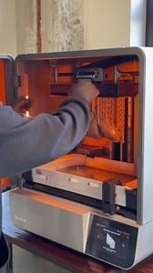 Form 4L and Form 4BL, are built on the same groundbreaking Low Force Display™ (LFD) technology as Form 4 and Form 4B, but built for delivering parts nearly five times bigger than what is possible on our desktop models. For human-scale prototypes, truly on-demand manufacturing aids, or consumer-grade end-use products, Form 4L delivers superior quality parts in record times — even full build volumes typically finish in under six hours. Find more information at Formlabs.com. | Formlabs