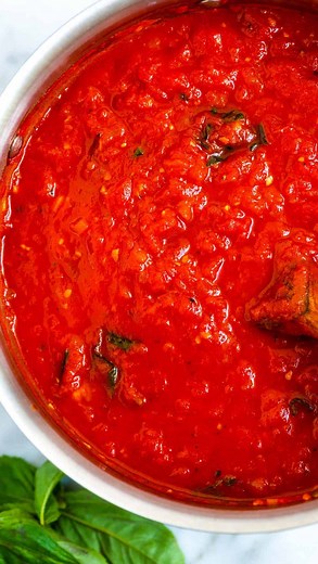 Loving this HOMEMADE PASTA SAUCE (ingredients below👇)! Save this post and follow @inspiredtaste for more! The full recipe is linked in our bio or Google “inspired taste pasta sauce” Our family eats a lot of pasta (see all our pasta recipes as proof). We go through a lot of spaghetti sauce and especially love this homemade version. I love it for my veggie spaghetti, tossed with homemade meatballs, and more! This red pasta sauce freezes exceptionally well. It’s easy and tastes as good, if not bet