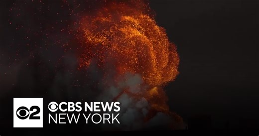 Red Hook, Brooklyn warehouse fire under investigation