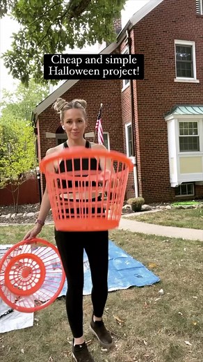 No tools needed for this easy peasy Halloween DIY! #halloween2023 #diyhalloween #halloweendecor #halloween #handmadehalloween #halloweendecorations | Build and Create Home