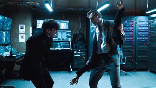Liam Neeson & Seth MacFarlane Dig Into The Hilarity Of The New Naked Gun In Exclusive BTS Clip