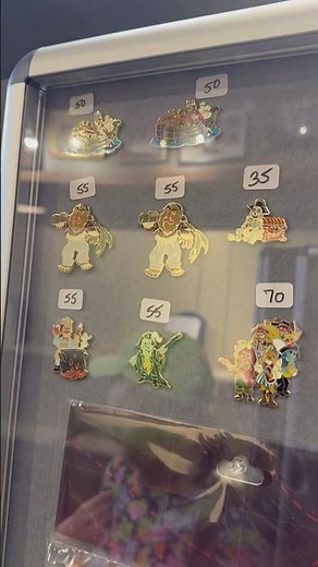 Muppets Treasure Island Mickey’s of Glendale Pins and Map #muppets #disneypins