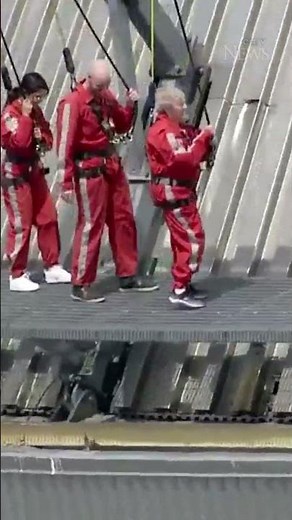 Watch this 98-year-old do the CN Tower Edgewalk in Toronto #shorts