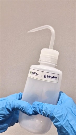 에스피엘 SPL Life Sciences | 에스피엘과 반디오의 Wash Bottle 💦 1월 줄기세포학회에서 실험실의 필수템! 인 Wash Bottle 샘플을 현장에서 만나보세요 ✨ 1월 줄기세포학회에서 만나요! 👉 주변 연구자 / 대학원생 분들께 학회 현장 소식으로 공유해 주세요!... | Instagram