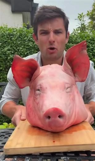 Cooking a Pig’s Head: Grandma's Classic Recipe