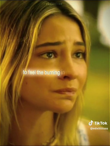 Sarah Cameron's Iconic Running Scenes from Outer Banks