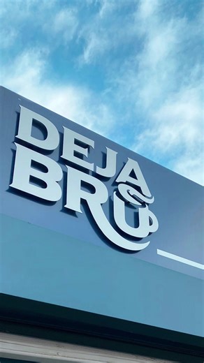 Creating the Best Cafe Logo for Your Business