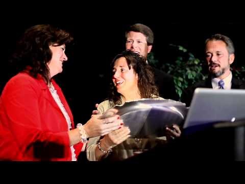 Michelle Duggar Receives the Vision Forum "Mother of the Year Award"