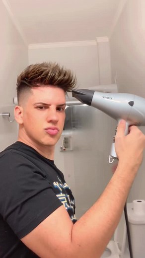 Tutorial: Cabelo Arrepiado Masculino