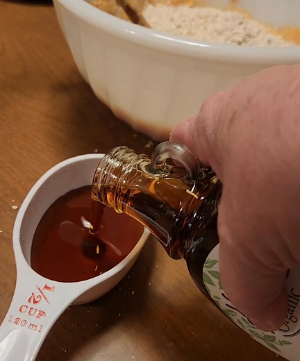 HOMEMADE CHOCOLATE PEANUT BUTTER BAR Base: 1-1/2 cups peanut butter 1-1/2 cups oat flour 1/2 cups maple syrup Top: 1-1/2 cups chocolate chips 1/4 cups peanut butter I made my own peanut butter by placing peanuts in a food processor then allowing it to process until buttery. Then made oat flour by placing oatmeal in blender and process til flour. Blend the oats, peanut butter and syrup til mixed good and press into 8x8 dish lined with parchment paper. For the top melt chocolate chips and the 1/4 
