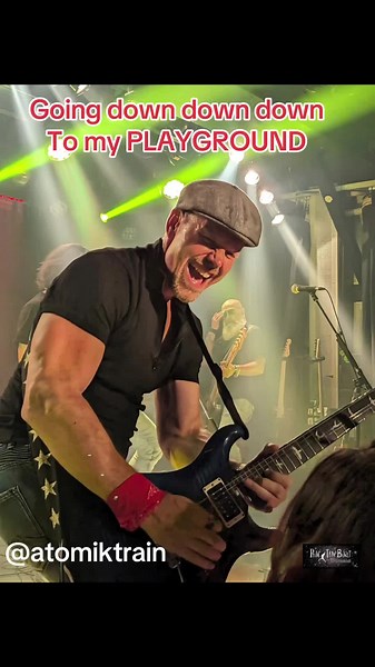 Junior Bourcier (@junior.bourcier)’s videos with Playground - ATOMIK TRAIN