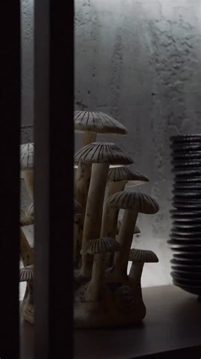 ANTRO | Cocina en cueva on Instagram: "¿QUIENES SOMOS? Somos más que un restaurante. Somos una experiencia. Antro te invita a vivir la reversión del omakase en un contexto de cueva donde el sabor, las emociones y las texturas son protagonistas. Cada pieza está diseñada, cada detalle está pensado. Viví la experiencia. Viví ANTRO. Abierto de Lunes a Sábado. Gurruchaga 1145, Villa Crespo Hacé tu reserva —> 11 3454 - 0001 #AntroCocina #InnovaciónGastronómica #Omakase #Experiencia"