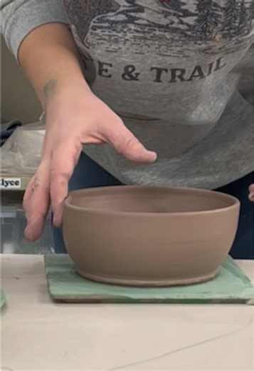 Moving quick and accidentally dented a fresh bowl - no biggie! When something like this happens I like to follow the new imperfection, assuming the piece wanted to be that way in the first place. With this one it meant adding a few more dents to make a more organic shape to compliment the accidental finger dent. I love it! #ceramics #pottery #ceramicstudio