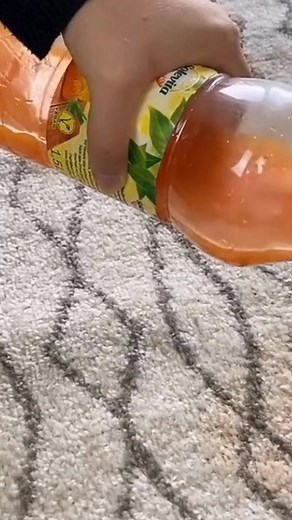 👀 Revive Your Upholstery with Dr. Beckmann Stain Remover! Eliminate stains and odors in just 3 minutes, amazing! Try it now for a fresher home. | Dr. Beckmann