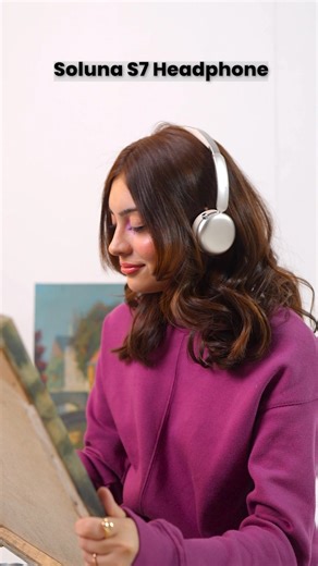 When inspiration strikes, don't let the world interrupt. With Active Noise Cancellation and 32 Hours of Playtime, the Soluna S7 keeps you in your creative flow all day long. #Faster #SolunaS7 #headphones | Faster Pakistan