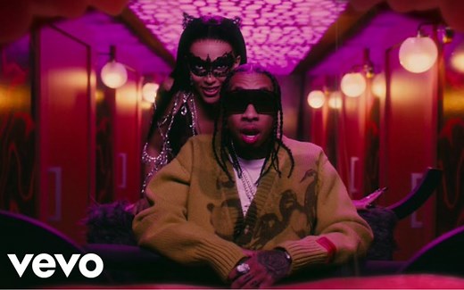 【超清MV】Doja Cat最新单曲《Freaky Deaky》ft. Tyga官方MV释出