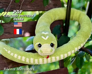 Crochet Plush Snake Pillow Pattern: Amigurumi PDF (english/french) - Etsy
