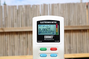 מד קרינה ביתי מתקדם ומומלץ CORNET ED98QPro5G וה - ED88TPLUS5G2 - ללא קרינה בשבילך