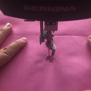 Add a little LOVE to your quilts with the Scalloped Hearts quilting motif. This sweet motif can be stitched in the center of a square block or try the variations to create horizontal and vertical borders. Click "Learn More" for the free tutorial | BERNINA USA