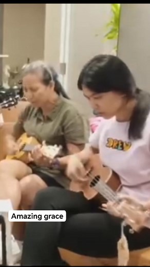 11 reactions · 13 comments | Playing amazing grace #ukulele #church #practice | Es Ramirez Bello | Facebook