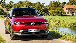 Mazda plant: Wankel-Range-Extender, Plug-in-Hybrid und Homogen-Reihensechser
