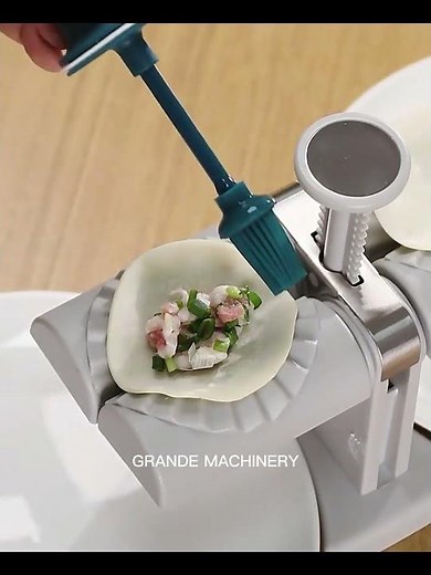 Double Heads Home Use Manual Dumpling Maker Small Household Dumpling Mold Forming Skin Pattern