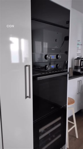 Paloma Colás | Chef y creadora on Instagram: "#EmabajadoraPANDO Soy muy de horno ¿Se nota?🤭😍 5 factos (como dice ahora la generación Z) que amo de mi horno pirolírico @pandointegralcooking.es modelo PHP-962: 1. Con el programa solo aire funciona como una super airfryer con la que puedo cocinar y dorar en varias alturas a la vez. 2. Con el gratinador tuesto un montón de rebanadas de pan de una sola vez y con un dorado uniforme, gratino una coliflor (Paliflor si conoces mi receta♥️) y hago mis y