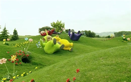 【天线宝宝英文原版】小波摔倒了