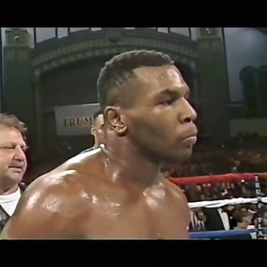 Mike Tyson vs Alex Stewart 🔥🥊 #boxingworld #miketyson #tysonvsstewart #Knockout | punchtime