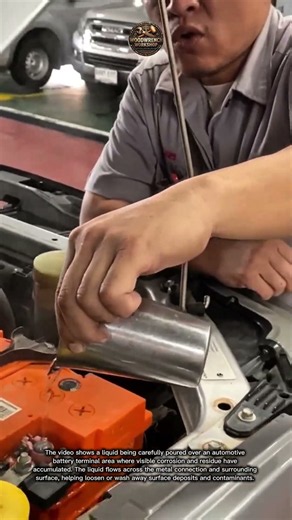 This Simple Trick Cleans Corroded Battery Terminals Fast