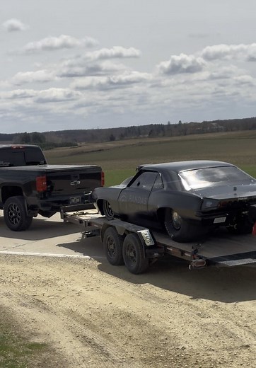 Duramax Powered Black Camaro: 4000 HP Performance